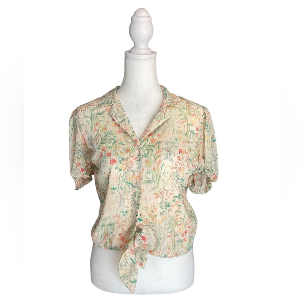 NWT Lauren Conrad Blouse